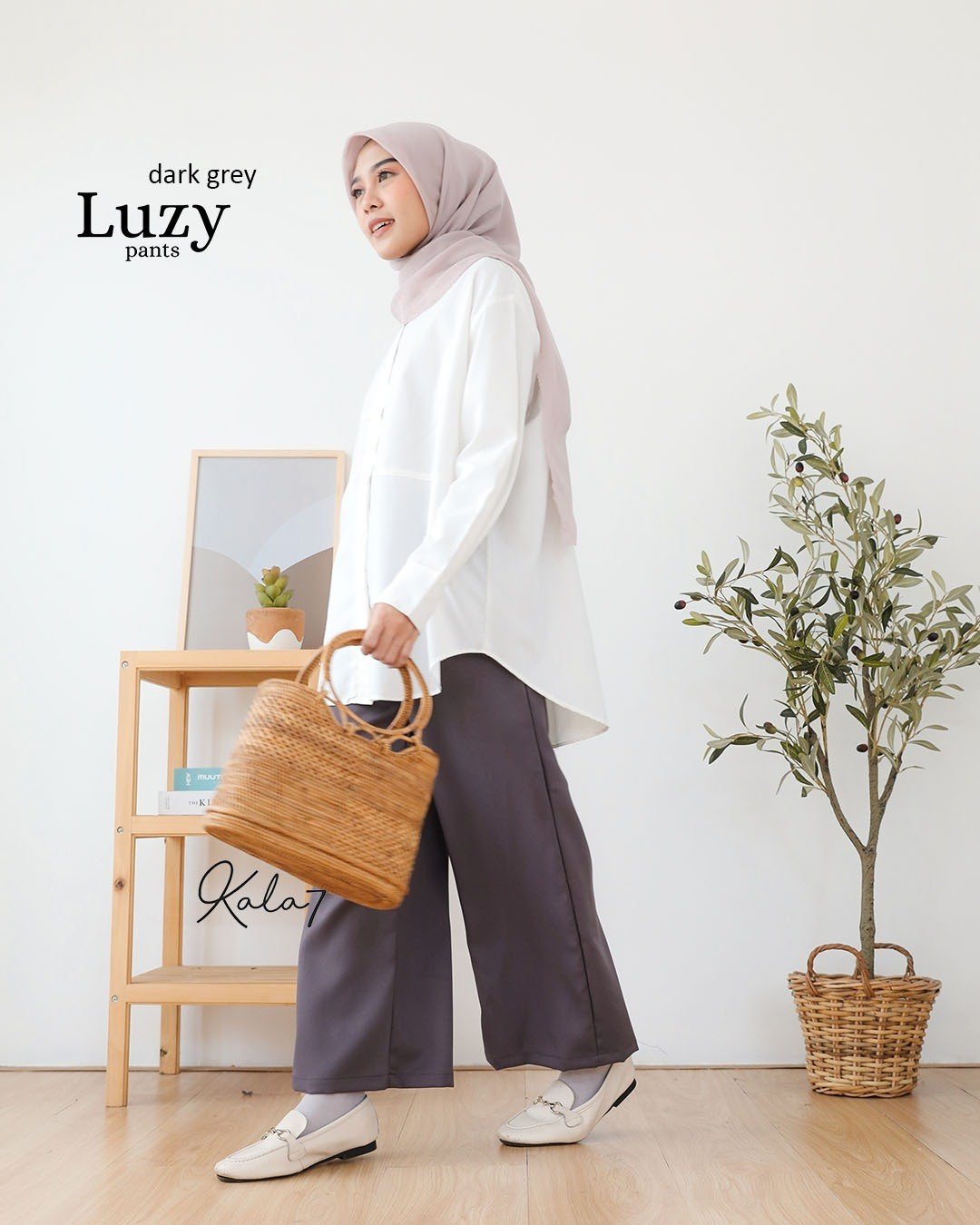 LINE_ALBUM_Luzy,Hena,Dara,Lumi,Tiza,Livy,Rinjani_221214_18