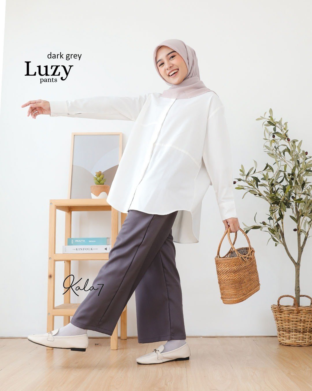 LINE_ALBUM_Luzy,Hena,Dara,Lumi,Tiza,Livy,Rinjani_221214_18