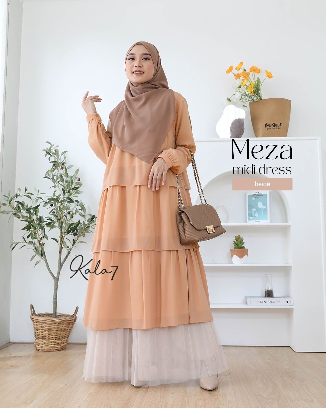Meza Midi Dress Beige