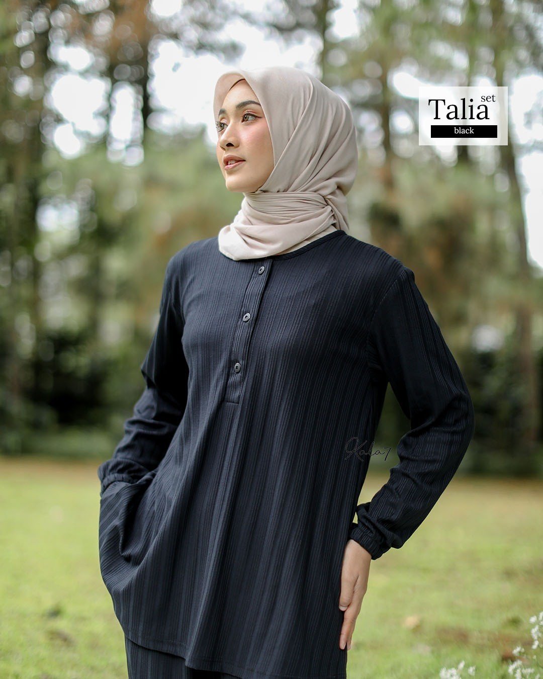 LINE_ALBUM_Talia,Tena,Tiza_230221_23