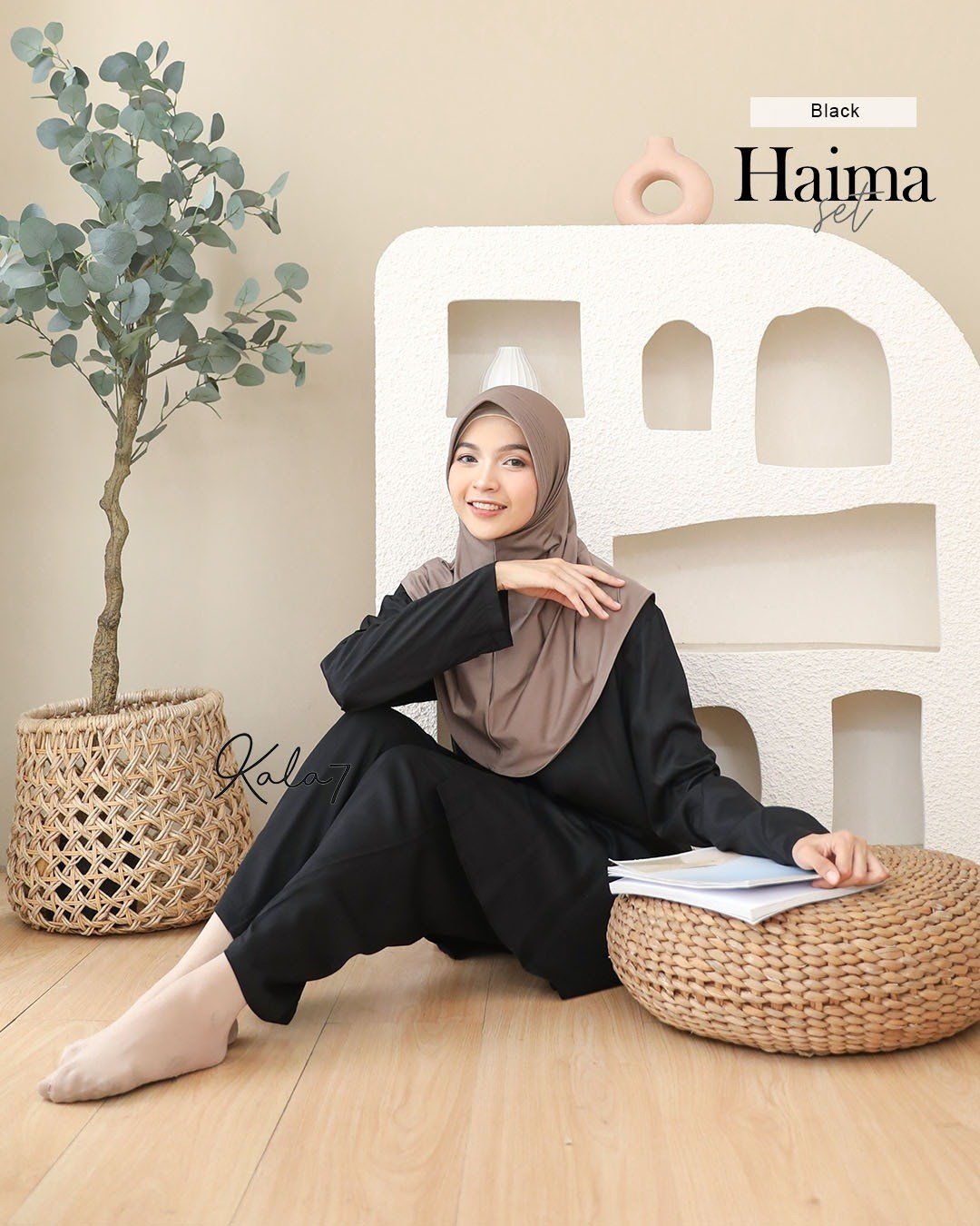 LINE_ALBUM_Haima,Hira_231130_14