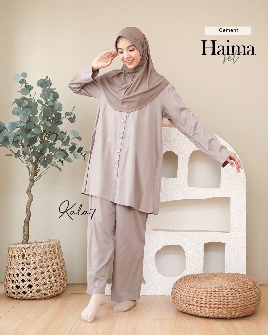 LINE_ALBUM_Haima,Hira_231130_23