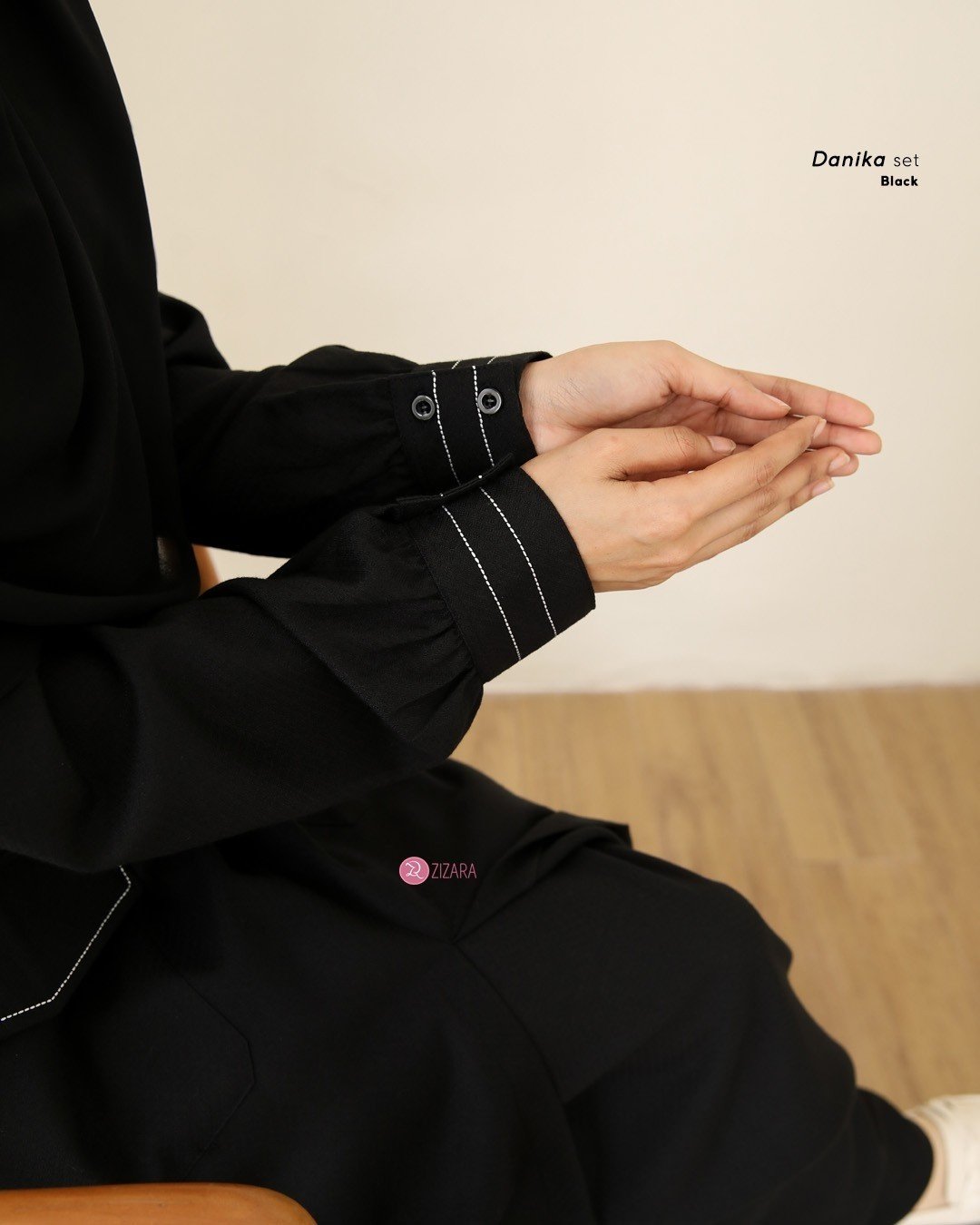 LINE_ALBUM_Danika,Dafiya,Daima,Dissy_250107_2