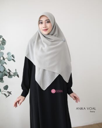 Anika Voal Ivory