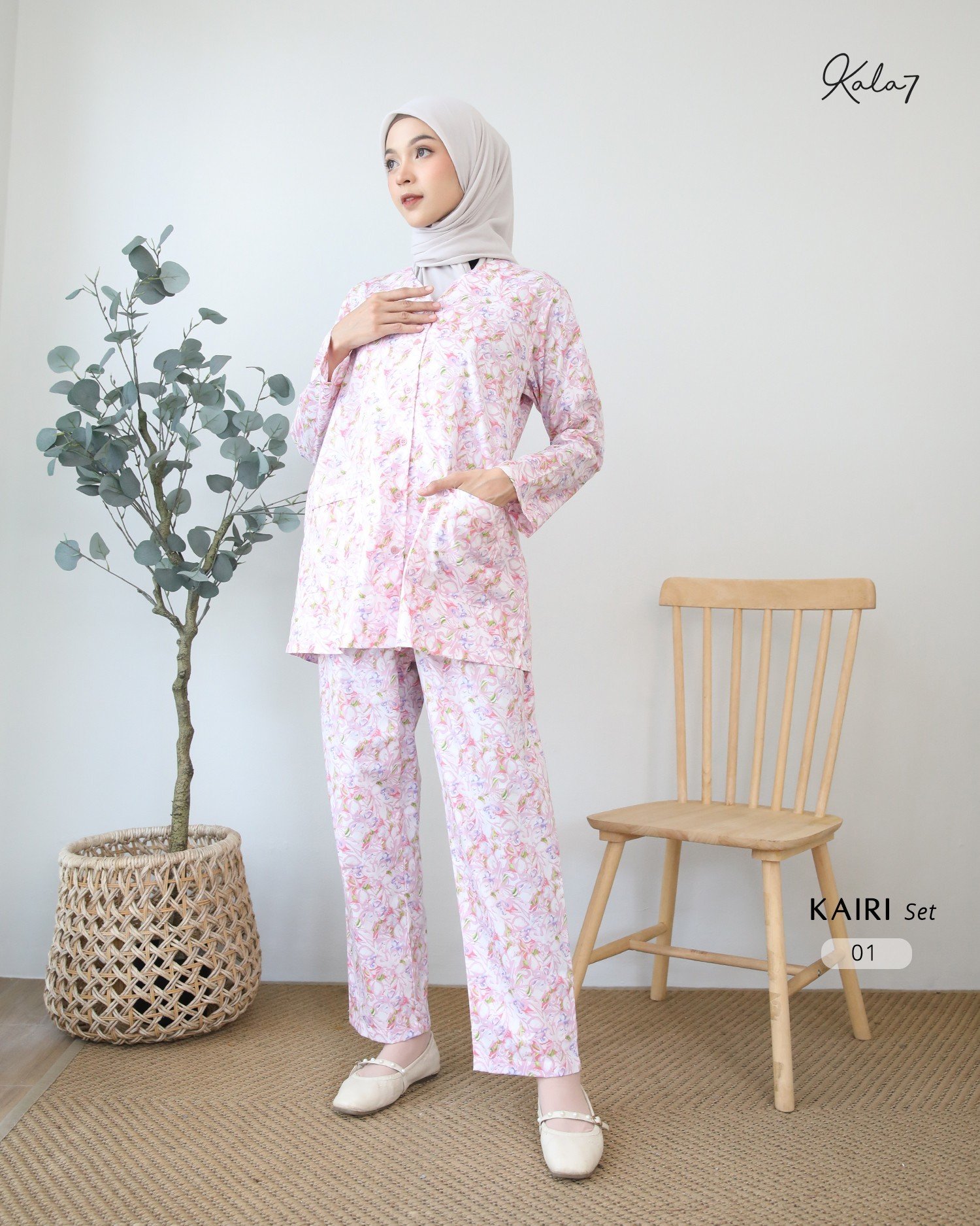 LINE_ALBUM_Kairi set_250811_16