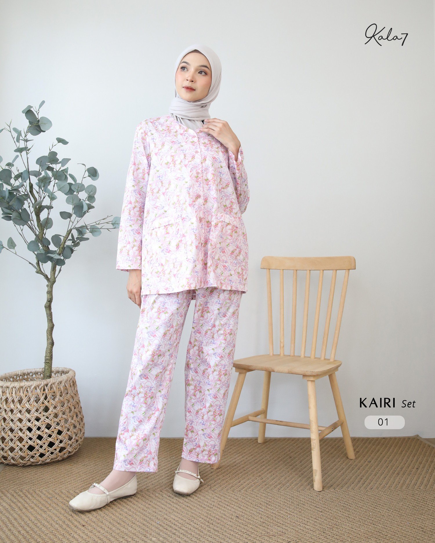 LINE_ALBUM_Kairi set_250811_17