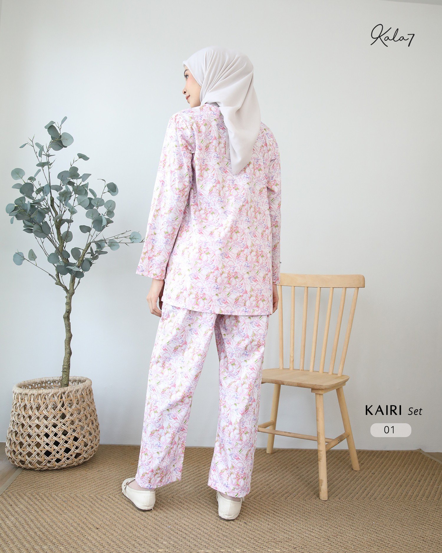 LINE_ALBUM_Kairi set_250811_20