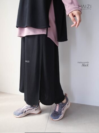 Hadiya Pants Black